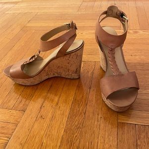 Franco Sarto tan / brown / caramel wedges